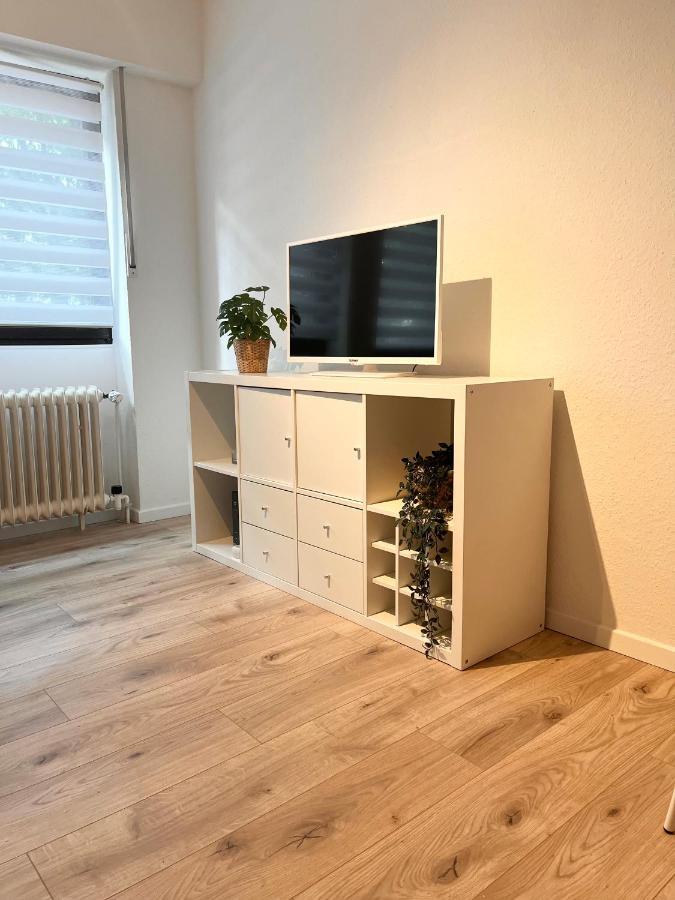 Gemuetliches Zentrales Apartment 2 Min Bis Du Hbf Дуйсбург Екстериор снимка