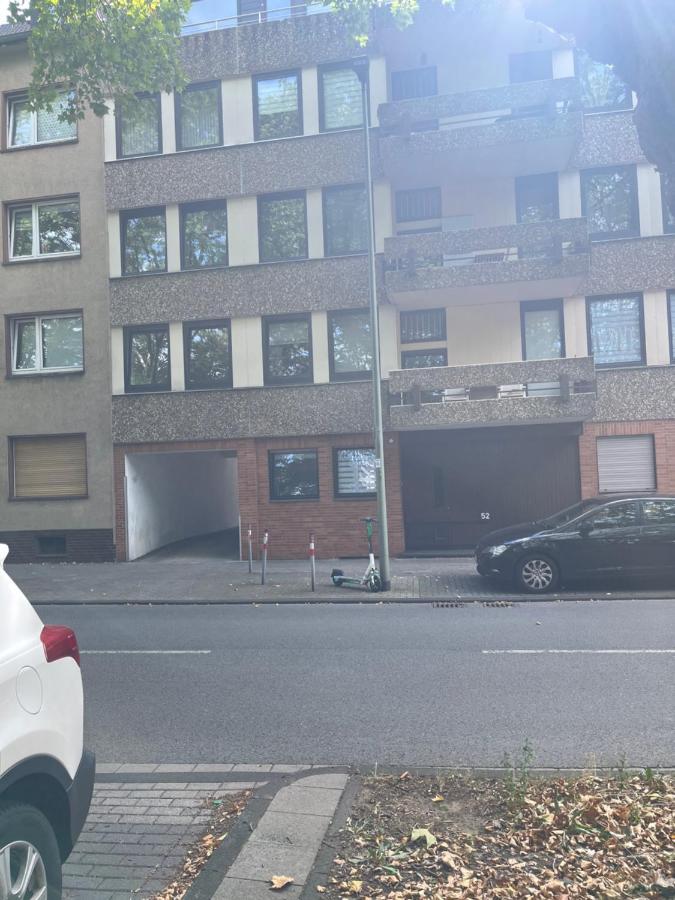 Gemuetliches Zentrales Apartment 2 Min Bis Du Hbf Дуйсбург Екстериор снимка