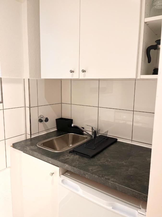 Gemuetliches Zentrales Apartment 2 Min Bis Du Hbf Дуйсбург Екстериор снимка