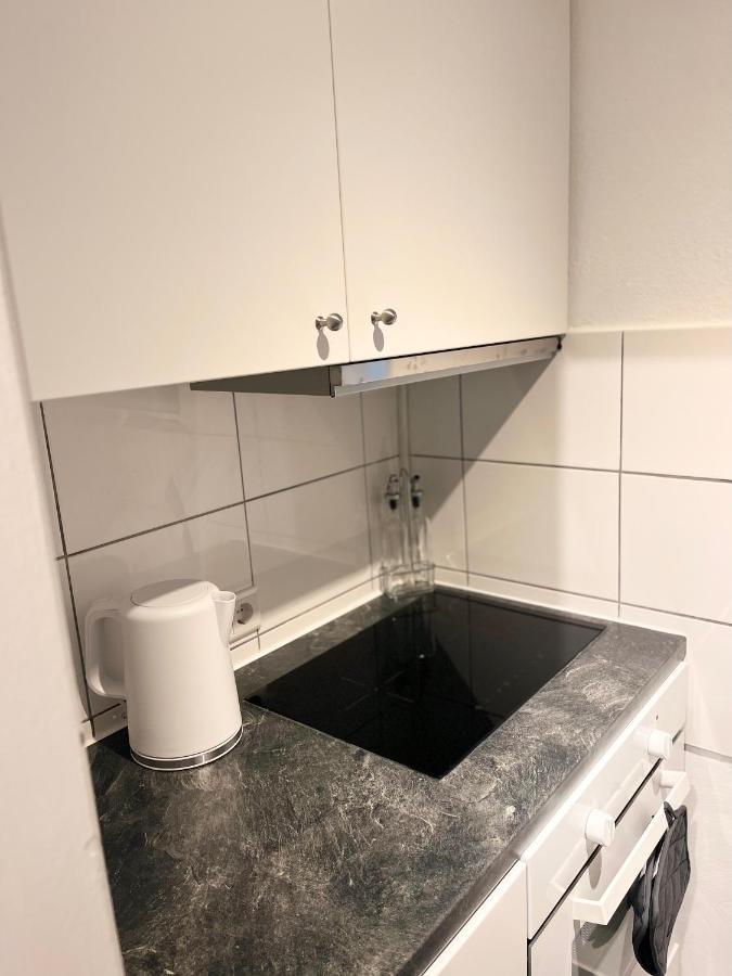 Gemuetliches Zentrales Apartment 2 Min Bis Du Hbf Дуйсбург Екстериор снимка